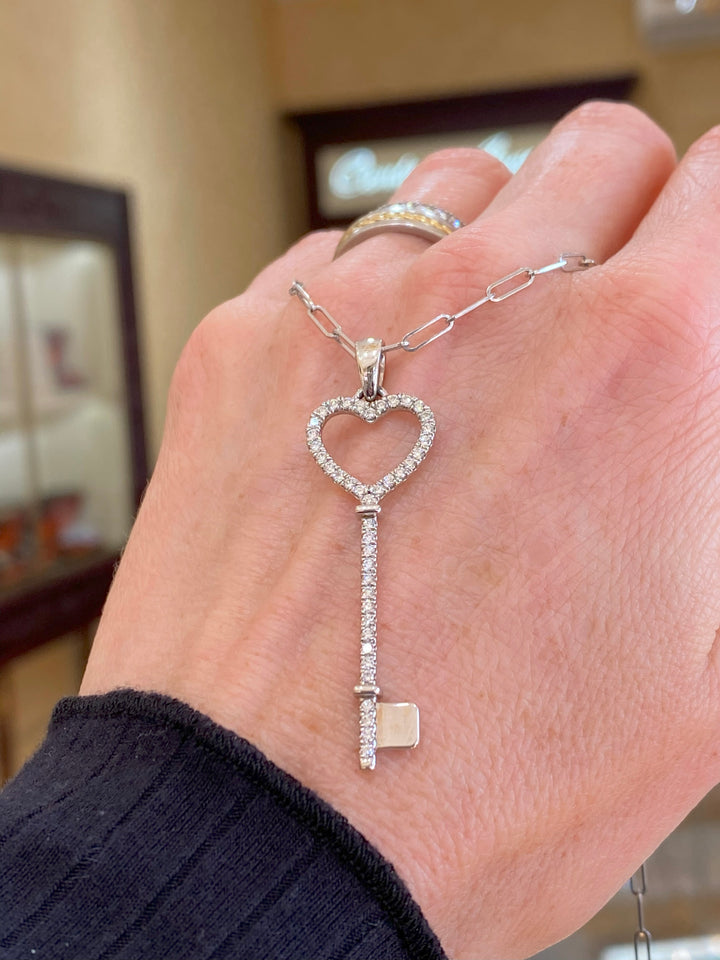 18K Gold Heart Key Pendant with Diamonds