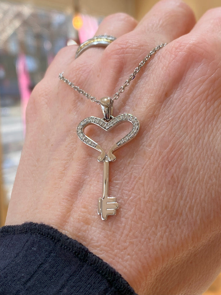 18K Gold Diamond Heart Key Pendant