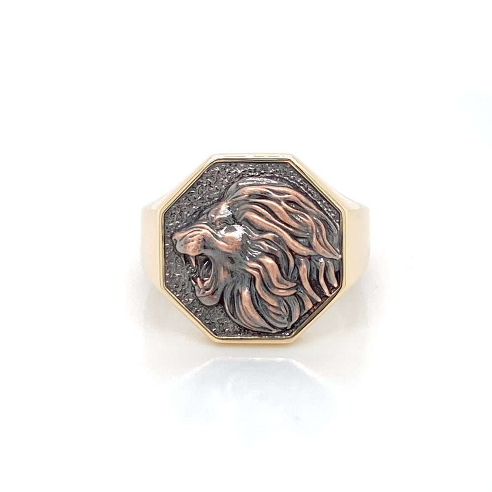 14K yellow gold signet ring with sculptural oxidized rose gold lion face