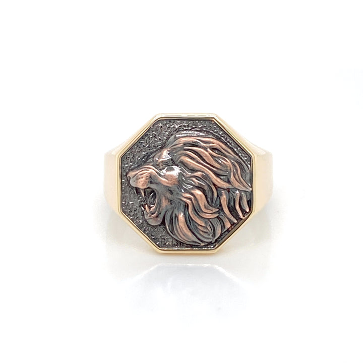 14K yellow gold signet ring with sculptural oxidized rose gold lion face
